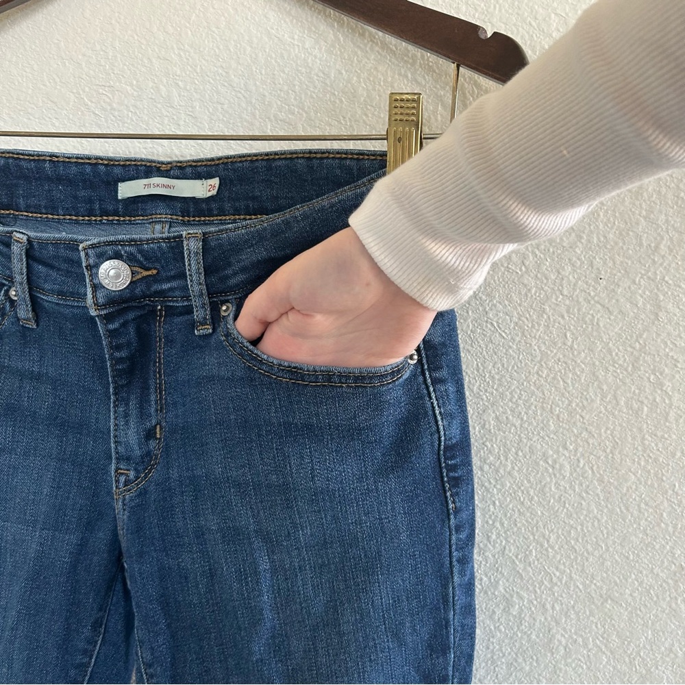 Levi’s Ripped Jeans - Picture 11 of 16